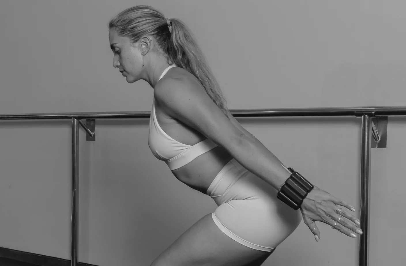 Mat Foundation Pilates Class at Studio Fondue
