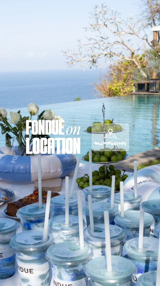 One more from yesterday because we are still not over how breathtaking this morning was 💙A little glimpse into Fondue On Location x @uluwatuestate.Pilates above Nyang Nyang, followed by sunshine, swims and slow mornings by the ocean.We’ll be dreaming about this one for a while. x