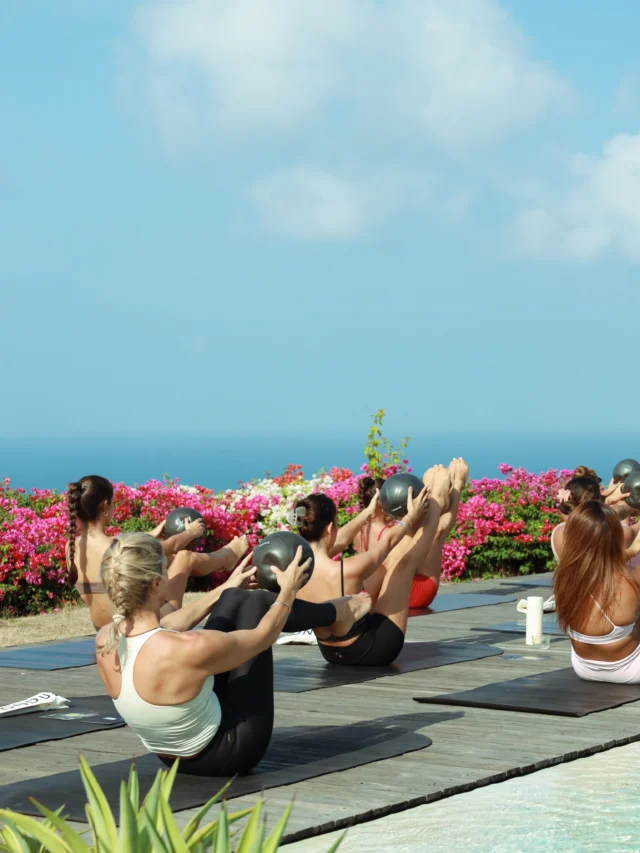 Challengers, that’s a wrap! 🎉21 classes in 21 days, and this morning we celebrated in style, with class number 21 at the stunning @wonderlanduluwatu.Paired with our fourth Fondue On Location, it was the perfect way to bring the community together and celebrate every one of you who took on the challenge.A big thank you to:@the.movement.sanctuary for that spicy mat Pilates class
@wonderlanduluwatu for having us in your incredible space
@theanalog.id for the beautiful table spreadAnd to our whole community, thank you for continuing to show up.Sculpt Season: officially over and out x